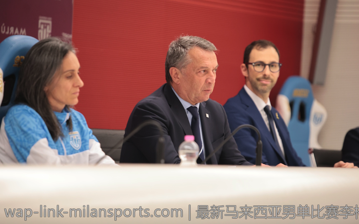 最新马来西亚男单比赛李梓嘉的比分情况分析